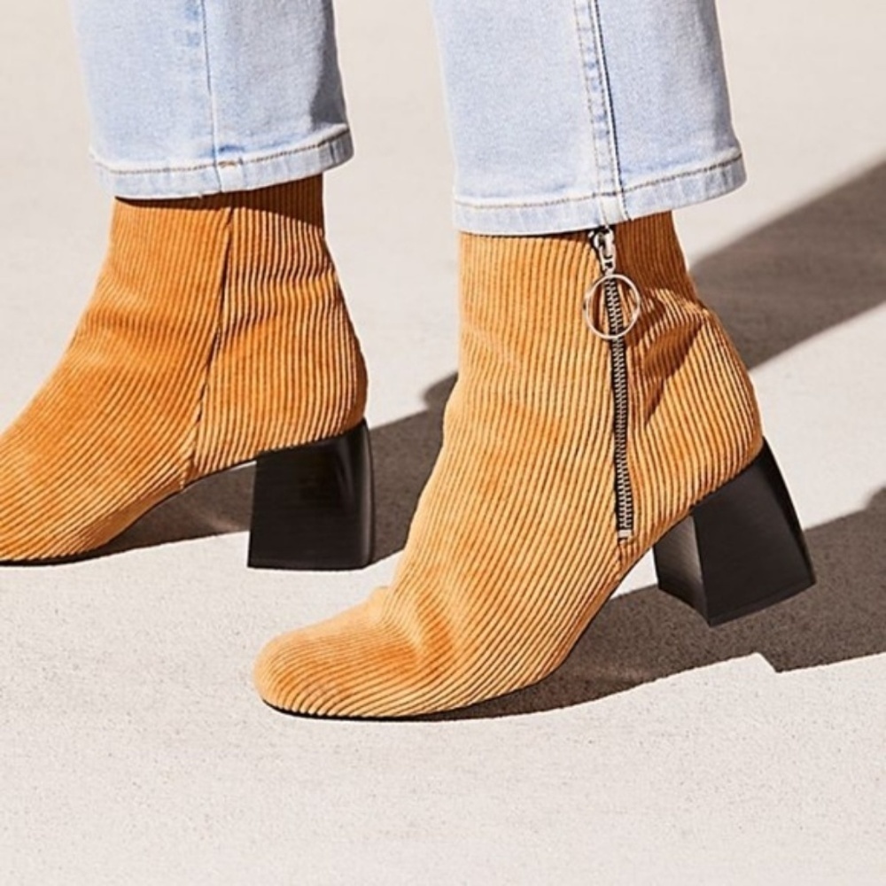 Free People Ariel Boot in Chili size 38